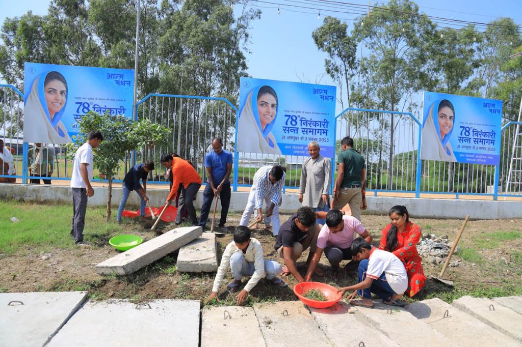 Preparations for the 78th Annual Nirankari Sant Samagam continue on a grand scale